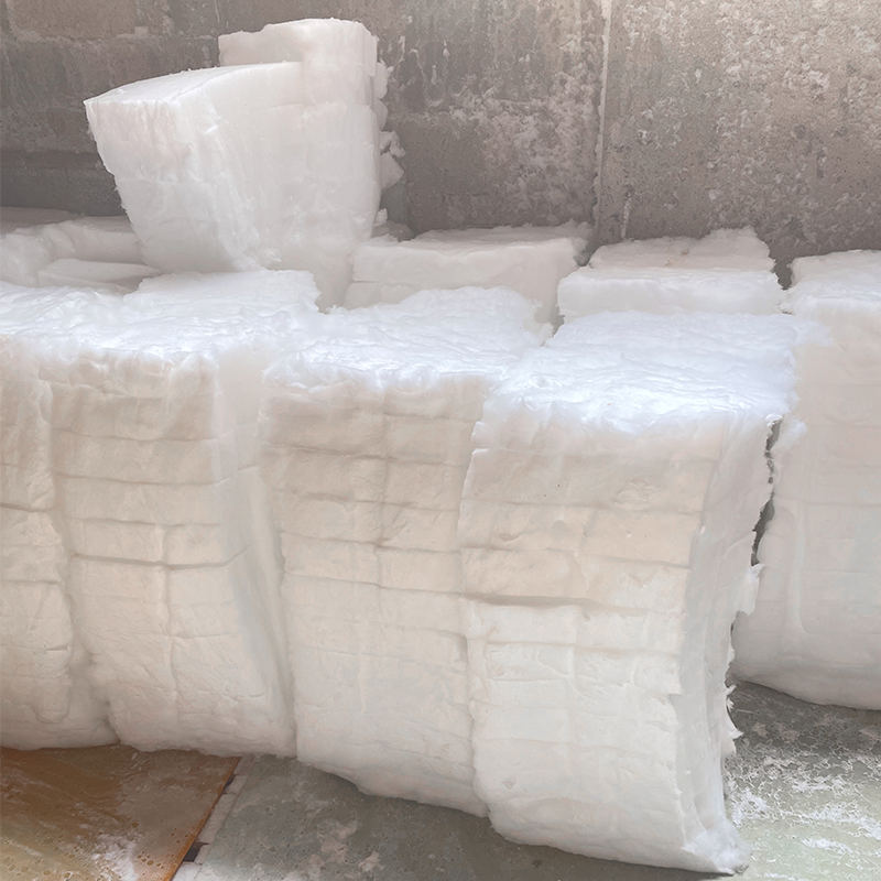 Keraaminen kuitupuuvilla