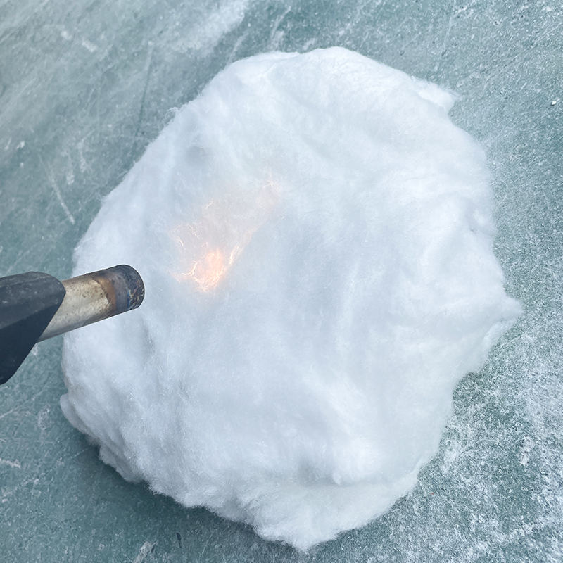 Keraaminen kuitupuuvilla