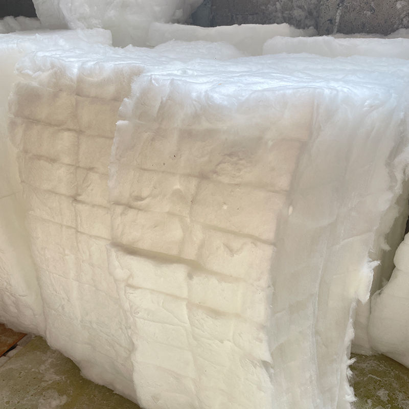 Keraaminen kuitupuuvilla